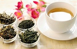 Kilka filiżanek zielonej herbaty dziennie zdziała cuda